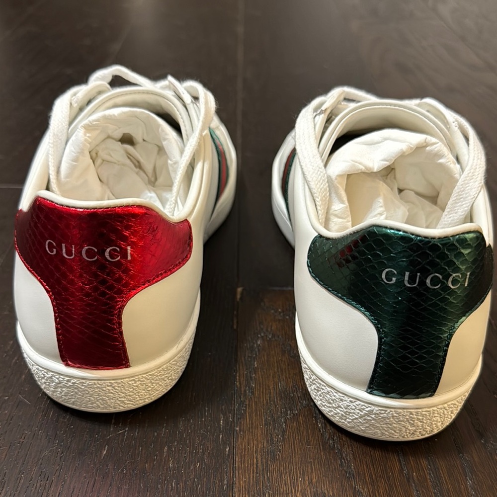 Gucci Ace White Sneakers with Red Heart Detail - Picture 6 of 12